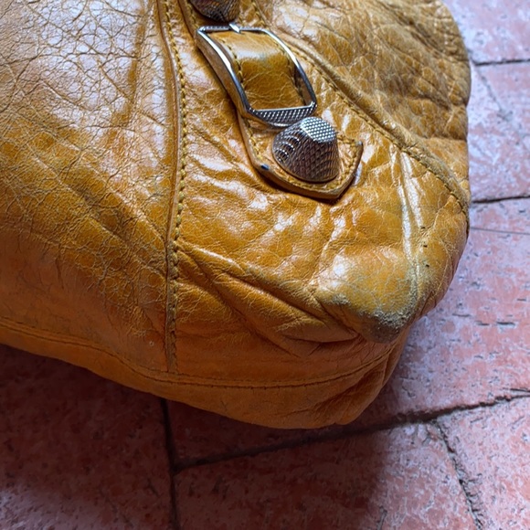 BALENCIAGA I GSH Brief Handbag - Picture 7 of 16